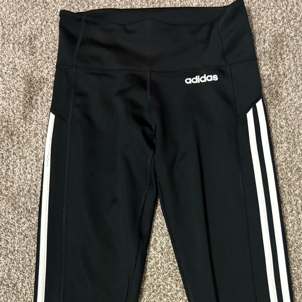 Women’s adidas size small leggings